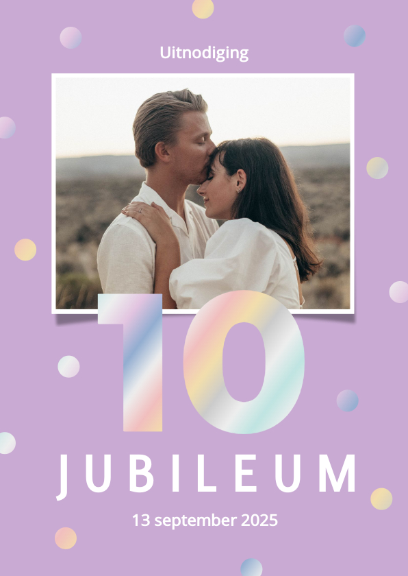 Jubileumkaarten - Trendy lila jubileum uitnodiging met holografisch folie foto