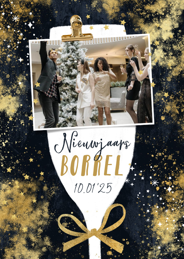 Nieuwjaarskaarten - Uitnodiging nieuwjaarsborrel champagneglas foto goud sterren
