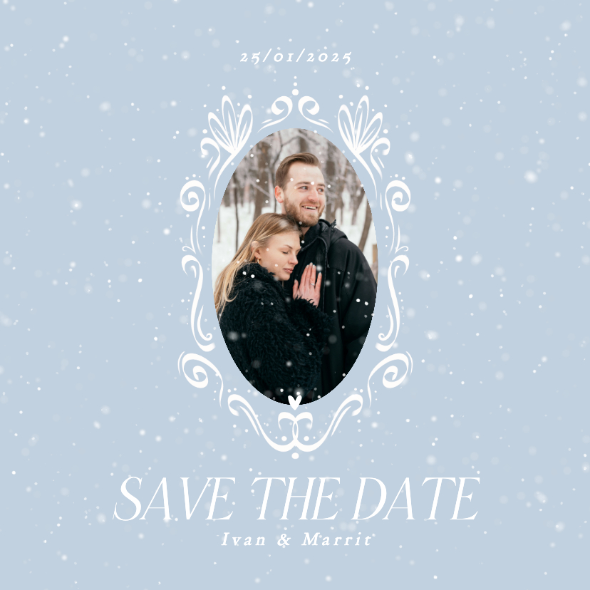 Trouwkaarten - Save the date kaart winters lichtblauw met foto